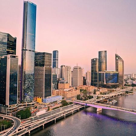 W Brisbane Hotel Bagian luar foto