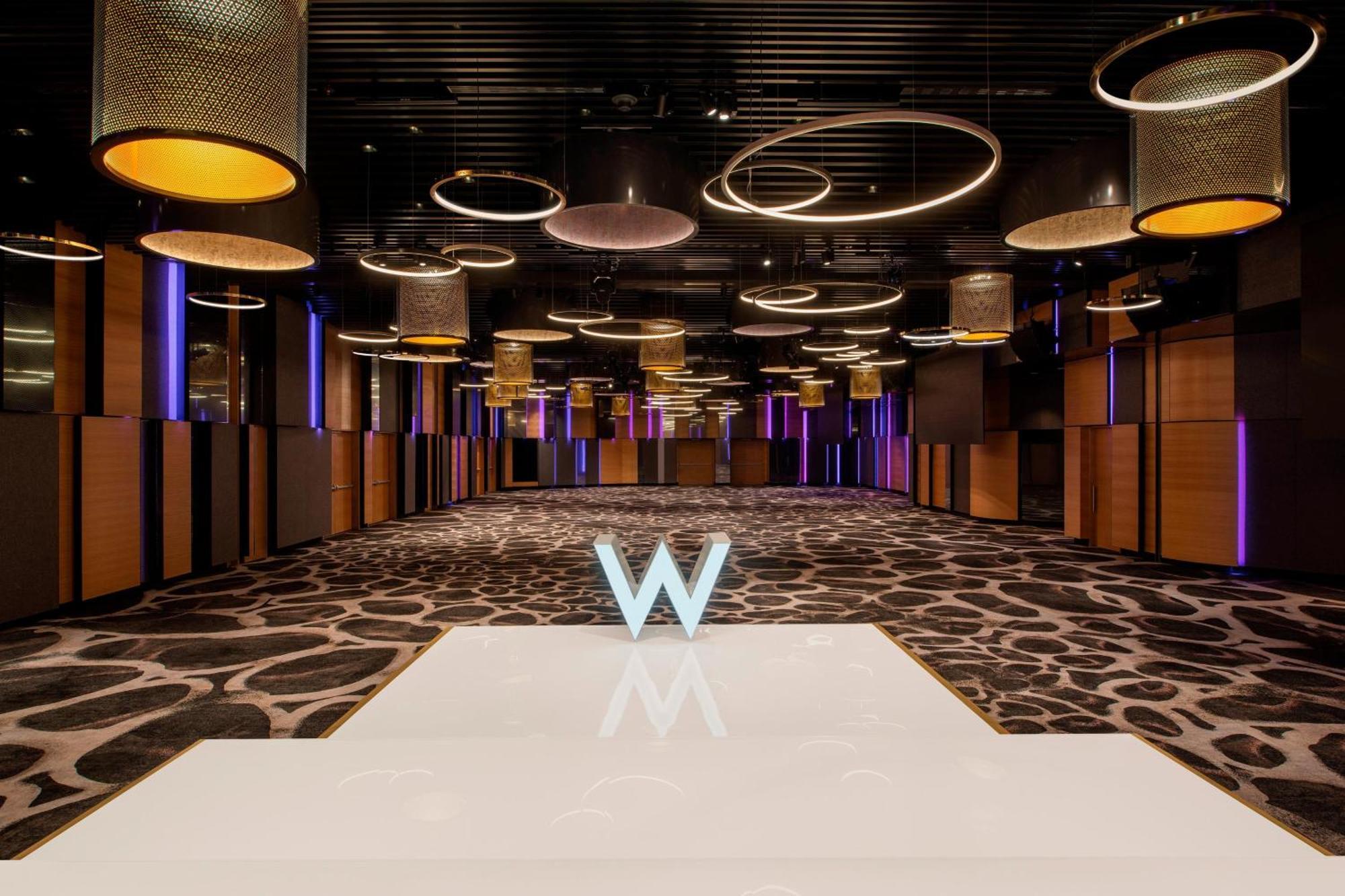 W Brisbane Hotel Bagian luar foto The W Lobby