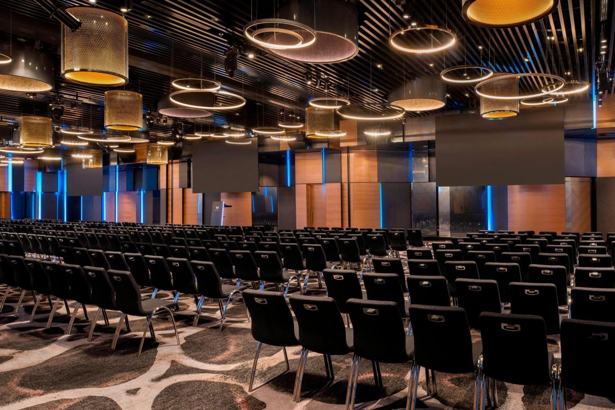 W Brisbane Hotel Bagian luar foto The International Conference Centre