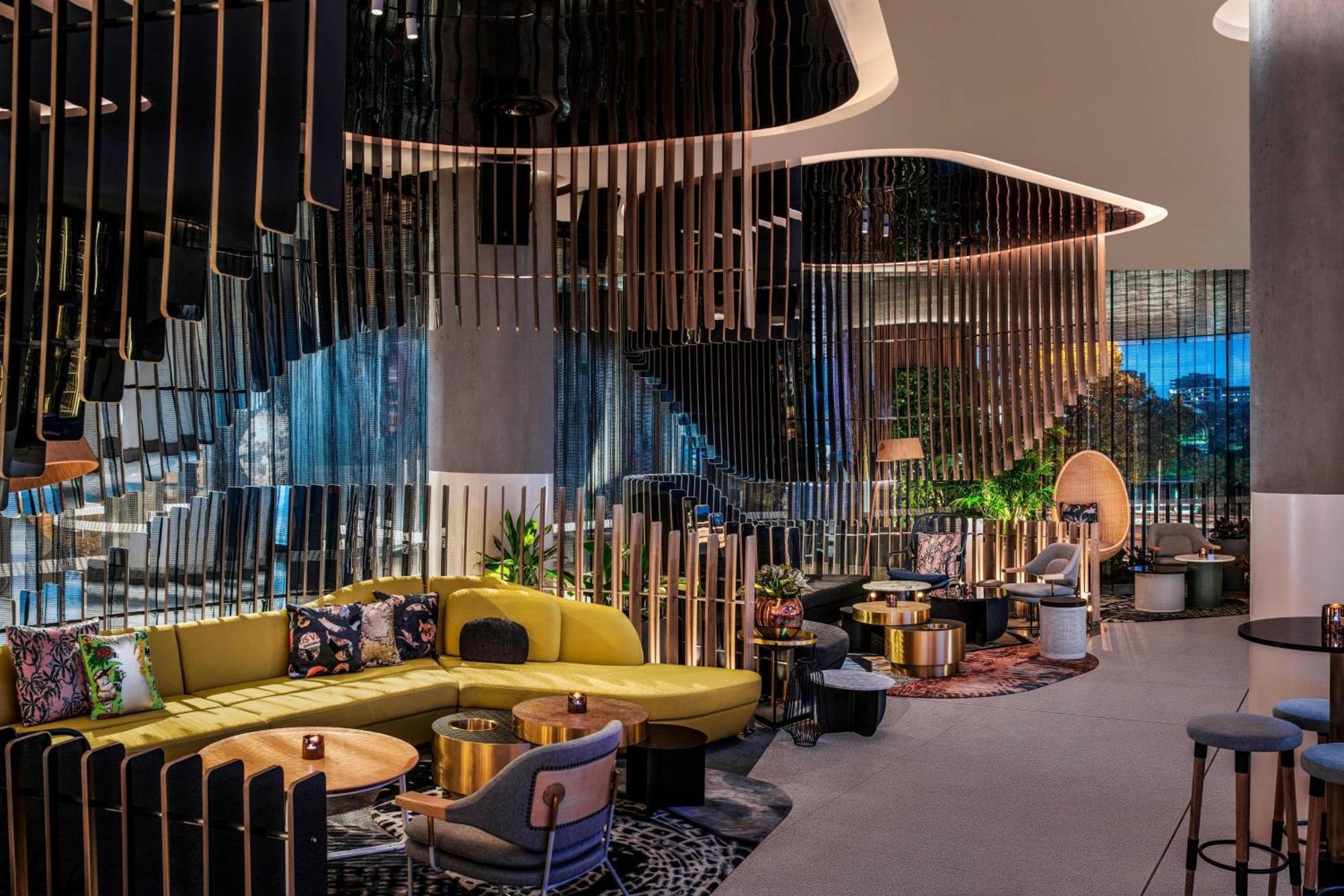 W Brisbane Hotel Bagian luar foto The lobby of the hotel