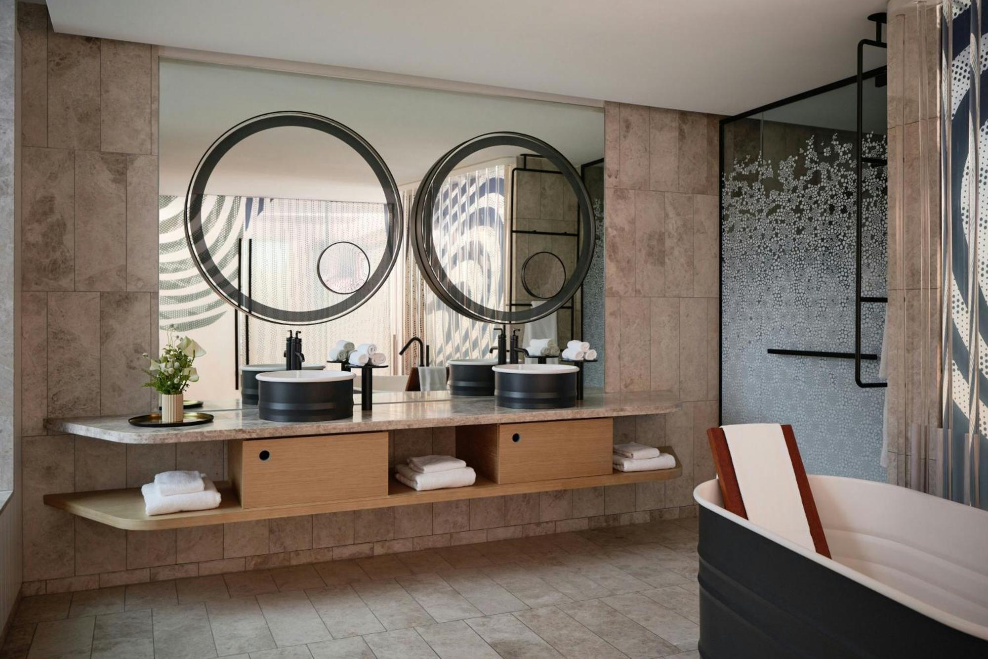 W Brisbane Hotel Bagian luar foto